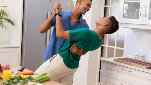 Pourquoi les gays sont sous représentés dans le monde SBK ?